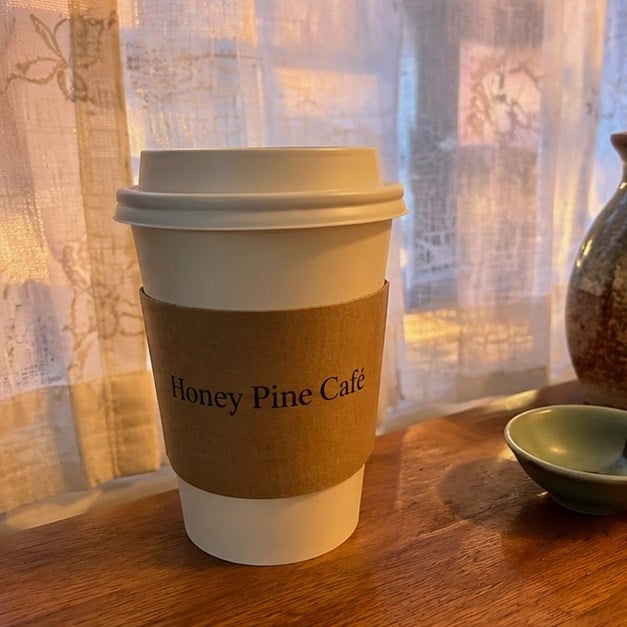 Coffee sleeves with logo — customer photo
